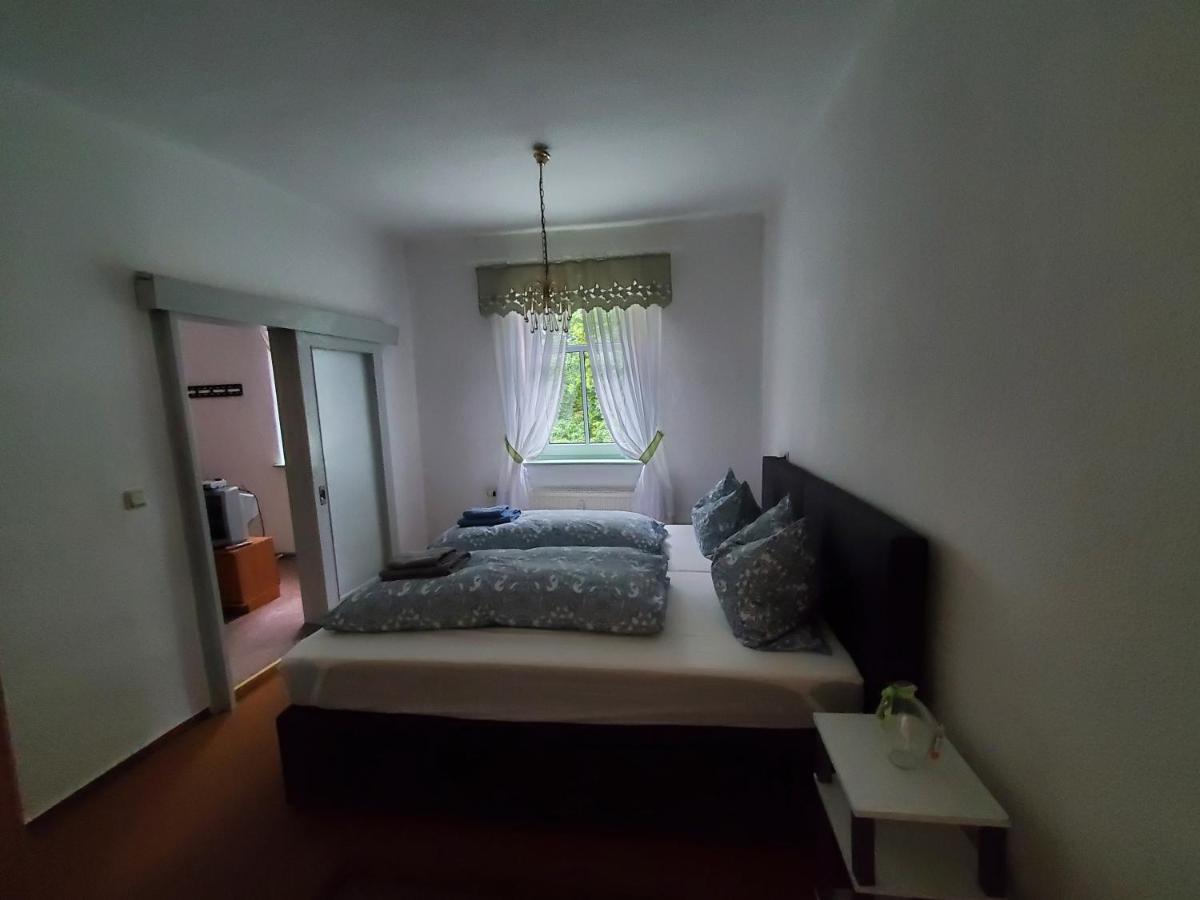 Ferienwohnung Am Rosengarten 勒包 外观 照片